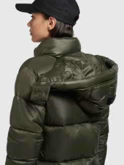 Khujo Talvitakki 'Valona' -Khujo 02da92b311acdb10c6a85d3fc28227b8