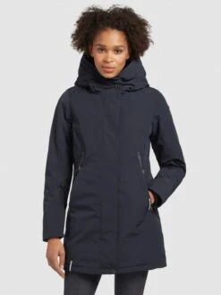 Khujo Talvitakki 'Viona' -Khujo 42e4ccf5b35f4d514516d5efc3532021