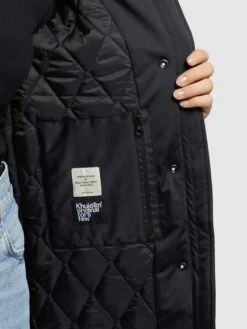 Khujo Pitkä Talvitakki 'Blossom' -Khujo 56065e28a4dde4fe27c8b1256c93c52e