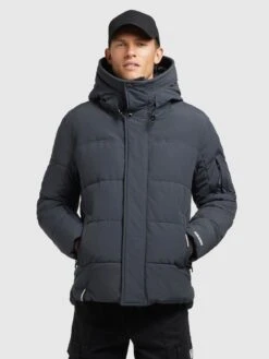 Khujo Talvitakki 'Barat2' -Khujo 58e6e8cb007e02d7001f32ead3f9dc34