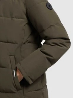 Khujo Pitkä Talvitakki 'Rugg' 25 Khujo Pitkä Talvitakki 'Rugg' -Khujo 68c2de90d18723c8bfd7e3aa26c1f951