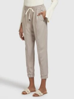 Khujo Tapered Housut ' SANDI ' -Khujo 85b0f91983e91dfd54ce9238071547b1