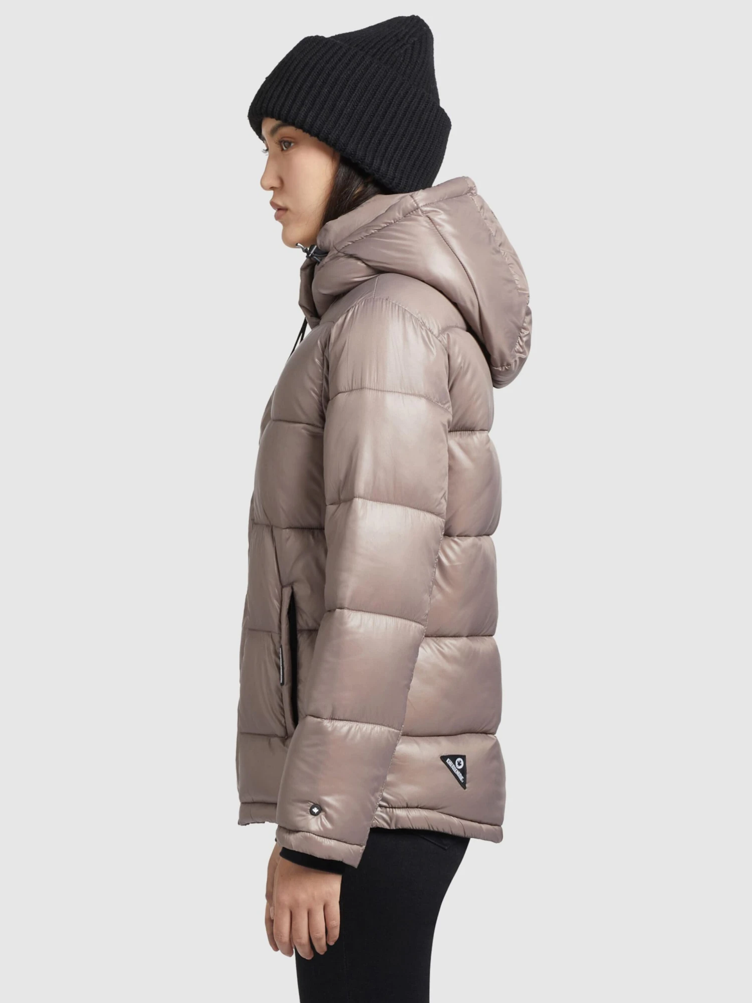 Khujo Talvitakki 'Gerda Shiny' 6 Khujo Talvitakki 'Gerda Shiny' - Image 4