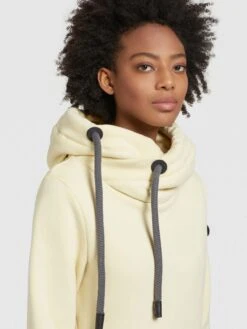 Khujo Collegepaita 'KARIMA' 25 Khujo Collegepaita 'KARIMA' -Khujo 98b9d1dc8a88ff37a0d3fd18d1264a75