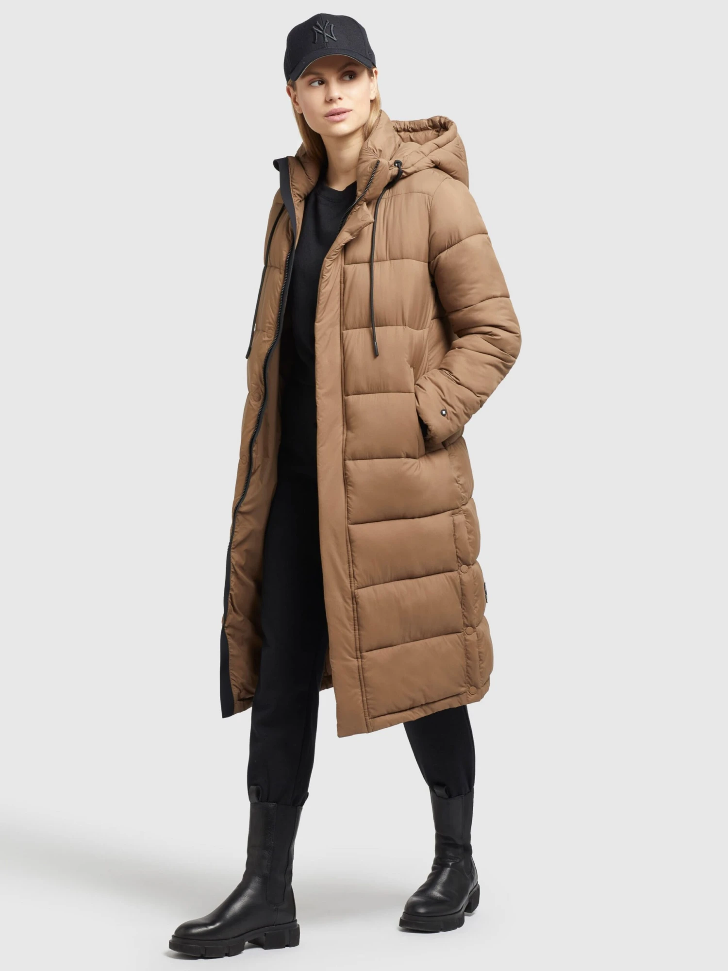 Khujo Talvitakki 'JULINA' 3 Khujo Talvitakki 'JULINA'