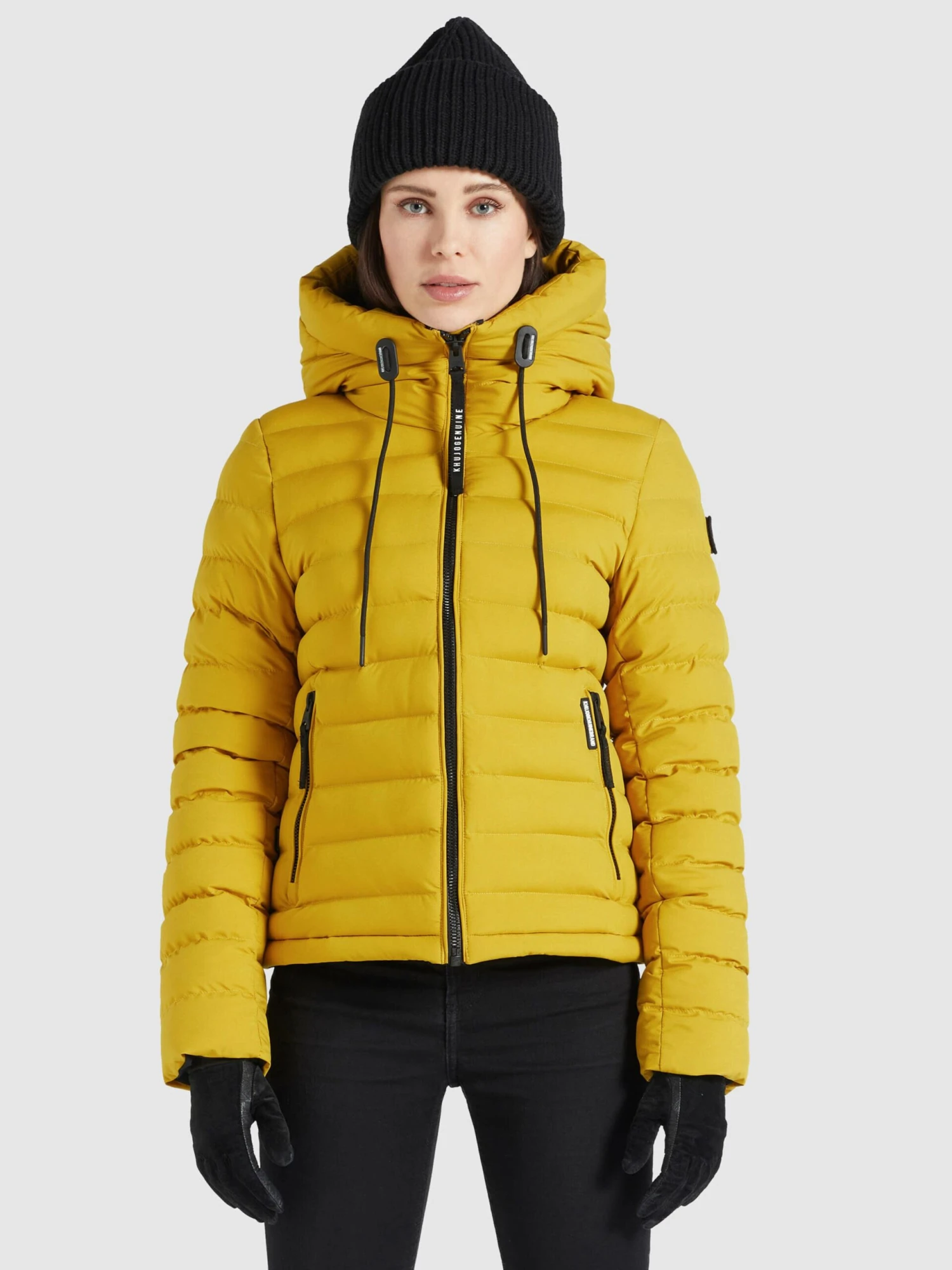 Khujo Talvitakki 'Lovina' 3 Khujo Talvitakki 'Lovina'