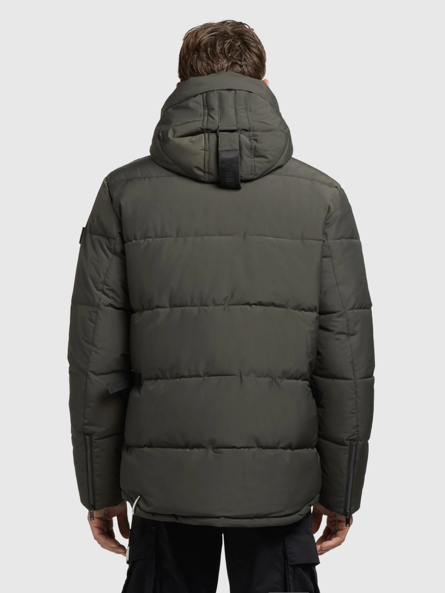 Khujo Talvitakki 'Primero' 4 Khujo Talvitakki 'Primero' - Image 2