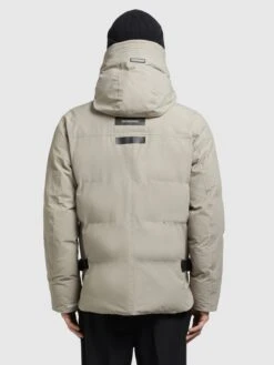 Khujo -Khujo dab4146a9e552c2885f8d9c037a3129d