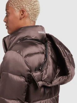 Khujo Talvitakki ' Evona' -Khujo f142a9b65f803446f983581fe425e879